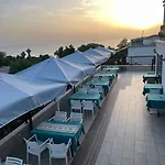 Beachway & 3* سيدي
