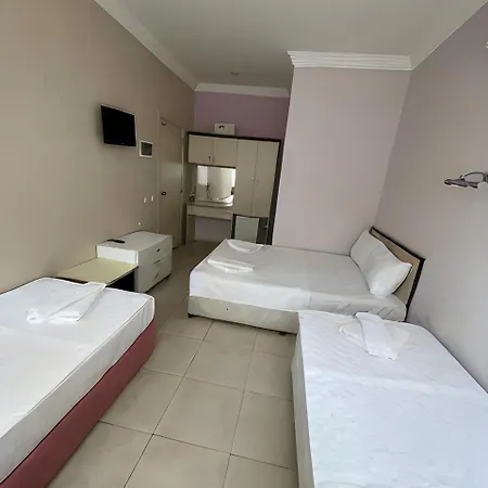 Beachway & 3* 시데