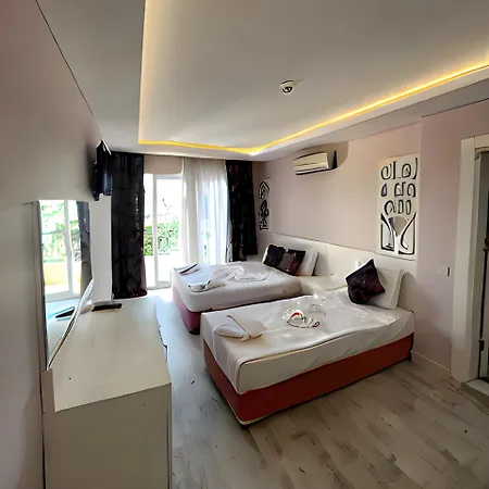 Beachway & 3* Сиде