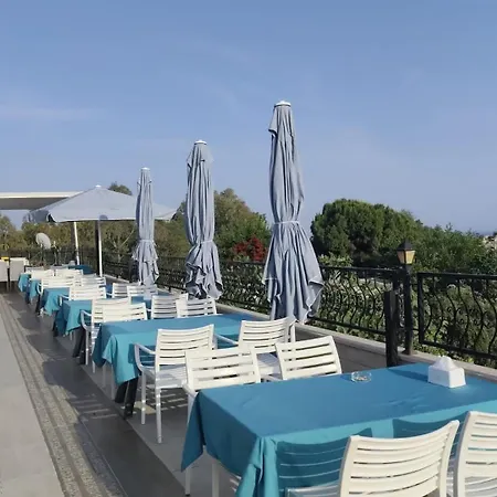 Отель Beachway & 3*