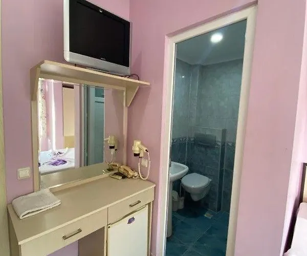 מלון Beachway & סייד