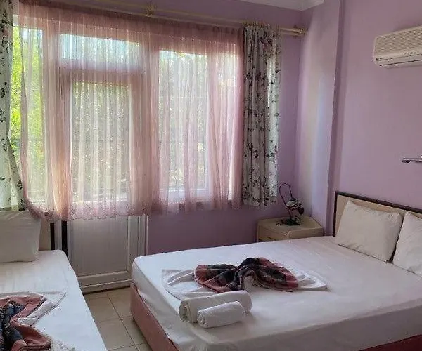 מלון Beachway & סייד