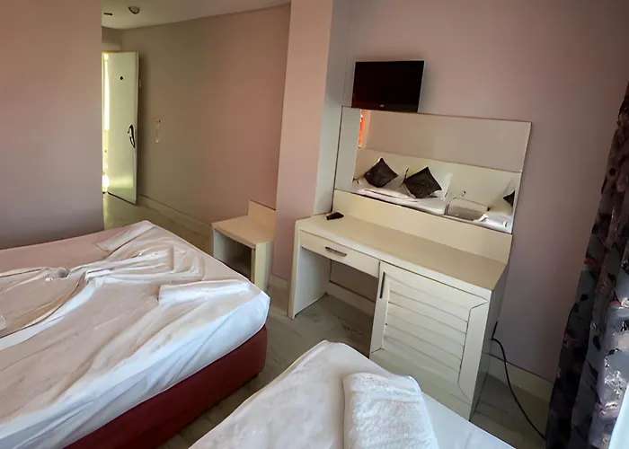 Beachway & Ξενοδοχείο Σιντέ