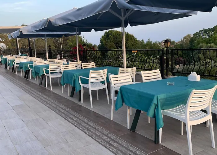 Beachway & Ξενοδοχείο Σιντέ