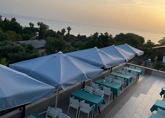 Beachway & Ξενοδοχείο