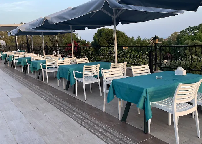 Beachway & Ξενοδοχείο Σιντέ